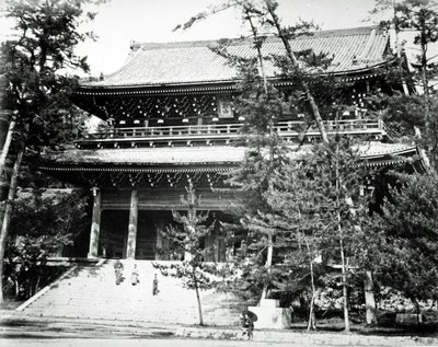 Haupttor zum Chion-in-Tempel, Japan, ca. 1860-80 von Japanese Photographer